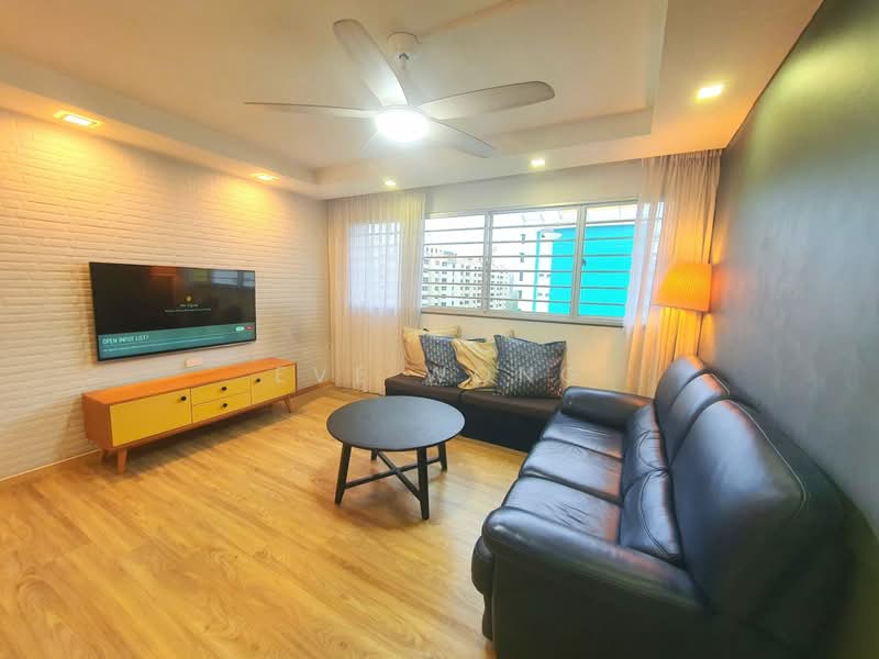 30 Jalan Bahagia HDB Flat For Sale at S$ 888,000 | PropertyGuru Singapore - Living Room