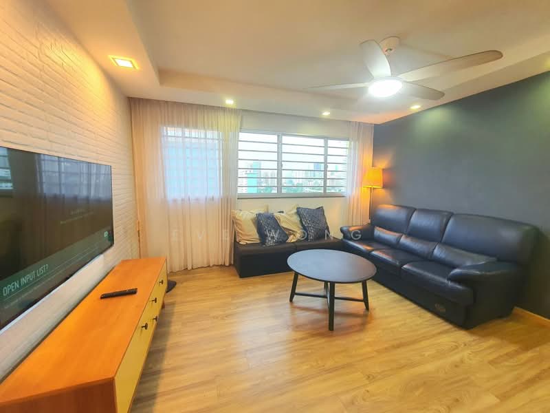 30 Jalan Bahagia HDB Flat For Sale at S$ 888,000 | PropertyGuru Singapore - Living Room