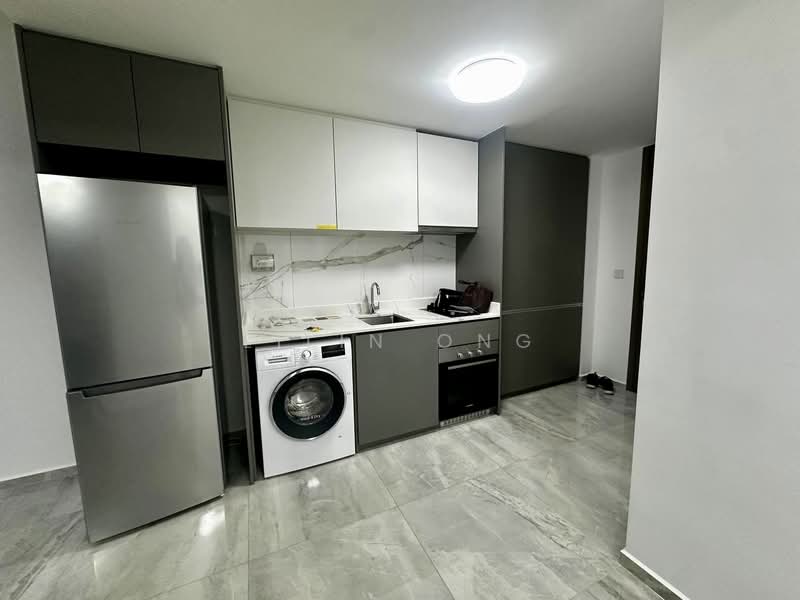 Affinity At Serangoon Condominium For Sale at S$ 918,000 | PropertyGuru Singapore - Kitchen