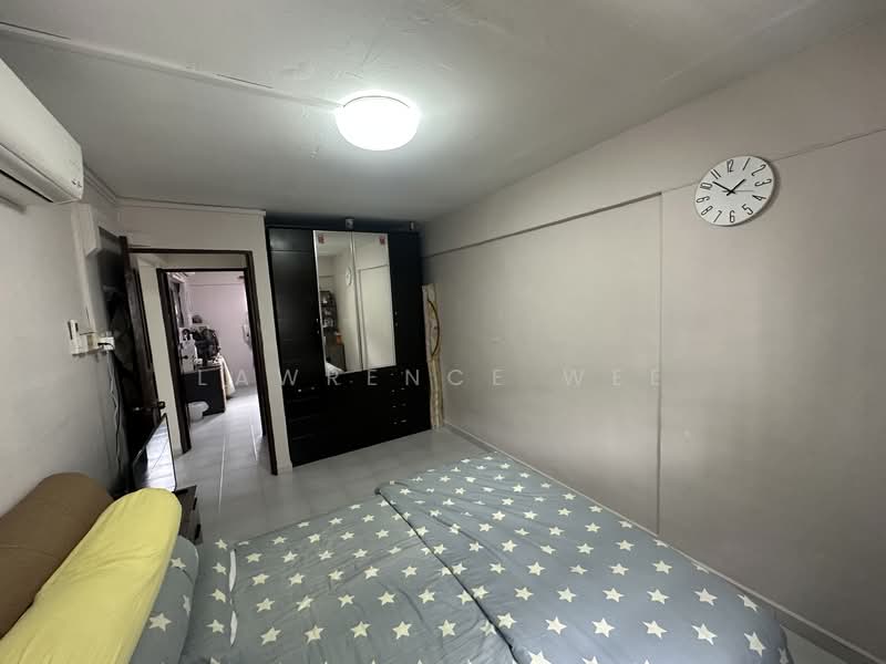 211 Serangoon Avenue 4 HDB Flat For Sale at S$ 699,999 | PropertyGuru Singapore - Bedroom