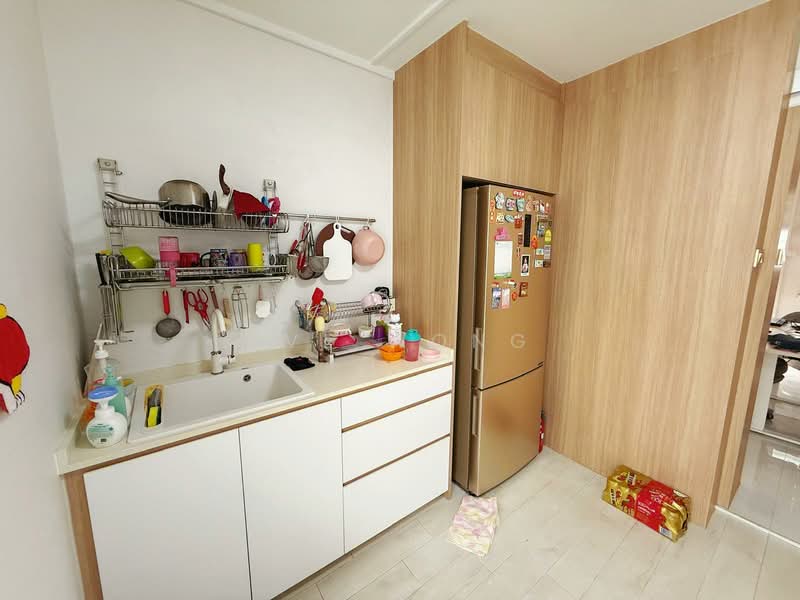 541 Serangoon North Avenue 4, 541 Serangoon North Avenue 4, 3 Bedrooms, 1,119 sqft, HDB Flat For Rent, by Eve Wong, 500092913 - Kitchen - PropertyGuru.com.sg