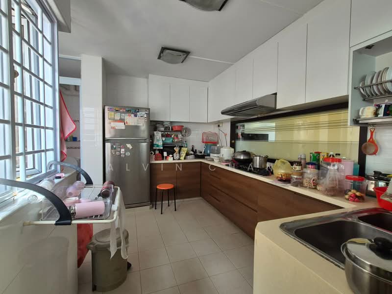 Kitchen with Yard Area