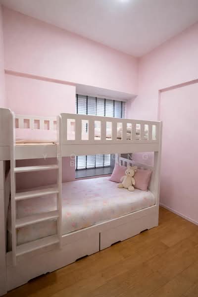 The Sorrento Condominium For Sale at S$ 1,997,000 | PropertyGuru Singapore - Bedroom