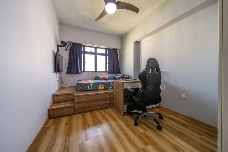 868A Tampines Avenue 8 HDB Flat For Sale at S$ 738,888 | PropertyGuru Singapore - Bedroom