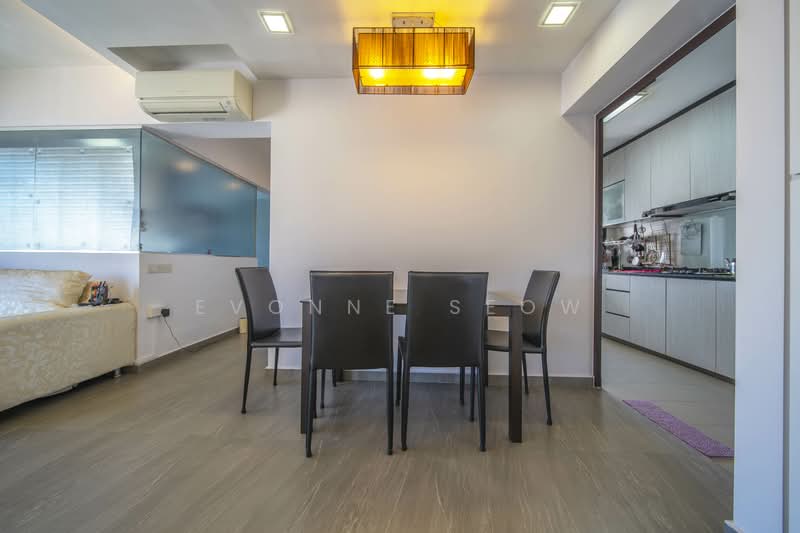868A Tampines Avenue 8 HDB Flat For Sale at S$ 738,888 | PropertyGuru Singapore - Dining Room