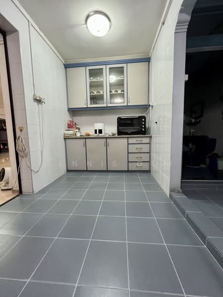 286D Toh Guan Road HDB Flat For Sale at S$ 918,000 | PropertyGuru Singapore - Kitchen