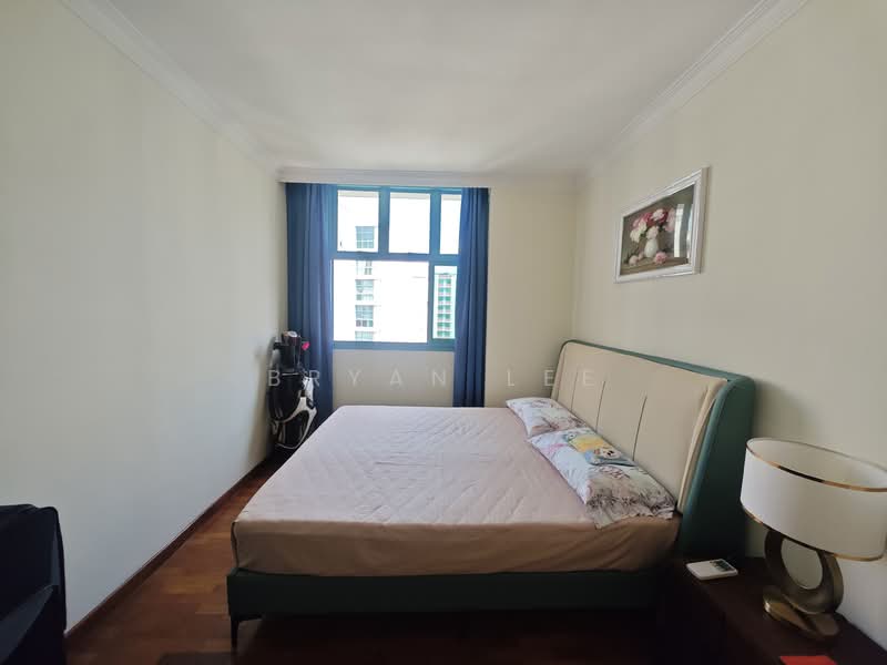 689B Woodlands Drive 75 HDB Flat For Sale at S$ 568,000 | PropertyGuru Singapore - Bedroom