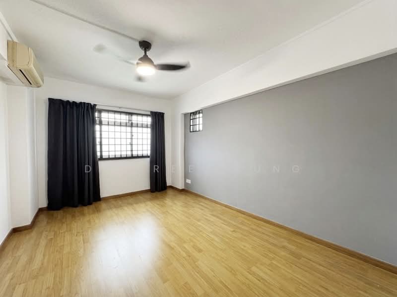 505 Serangoon North Avenue 4 HDB Flat For Sale at S$ 878,000 | PropertyGuru Singapore - Common Room 2