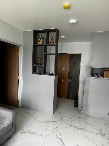 377A Hougang Street 32 HDB Flat For Sale at S$ 1,200,000 | PropertyGuru Singapore - Interior