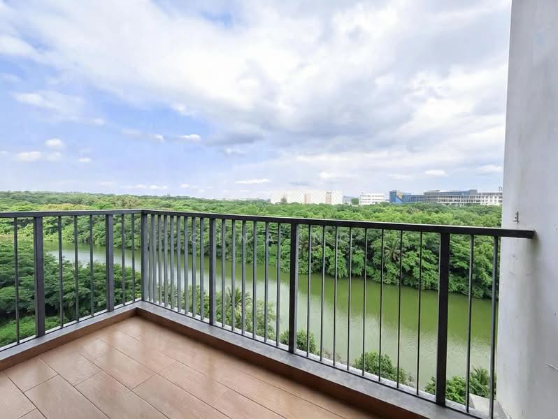 Kingsford Waterbay, Upper Serangoon View, 2 Bedrooms, 689 sqft, Condominium For Sale, by Gina Ng, 500092975 - Balcony - PropertyGuru.com.sg