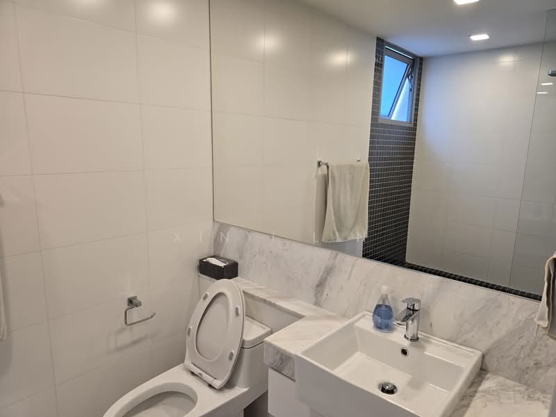 Ferraria Park Condo, 8 Flora Drive, 3 Bedrooms, 1,216 sqft, Condominium For Rent, by Xinyi Lin, 500092981 - Bathroom - PropertyGuru.com.sg