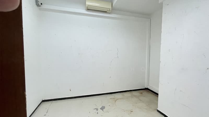 Blk 226E Ang Mo Kio Avenue 1, Ang Mo Kio Avenue 1, 700 sqft, Shop / Shophouse For Rent, by Cherrie Ho, 500092988 - Interior - CommercialGuru.com.sg