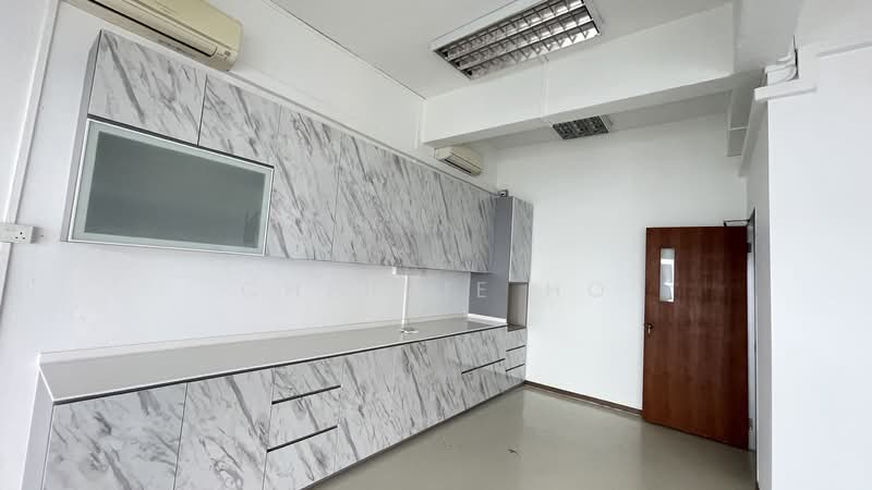 Blk 226E Ang Mo Kio Avenue 1, Ang Mo Kio Avenue 1, 700 sqft, Shop / Shophouse For Rent, by Cherrie Ho, 500092988 - Interior - CommercialGuru.com.sg