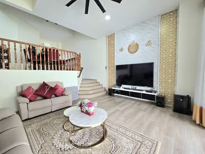 For Sale - Loyang Villas