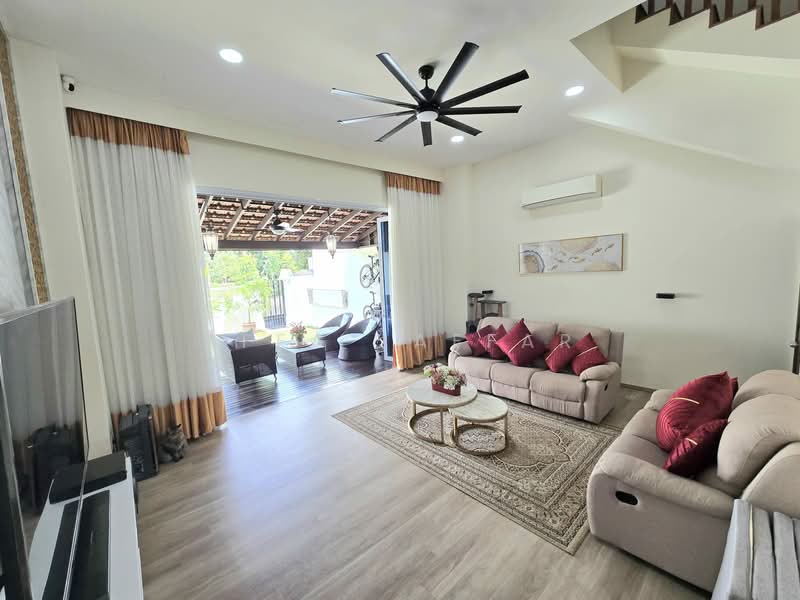 Loyang Villas Terraced House For Sale at S$ 2,650,000 | PropertyGuru Singapore - Living Room