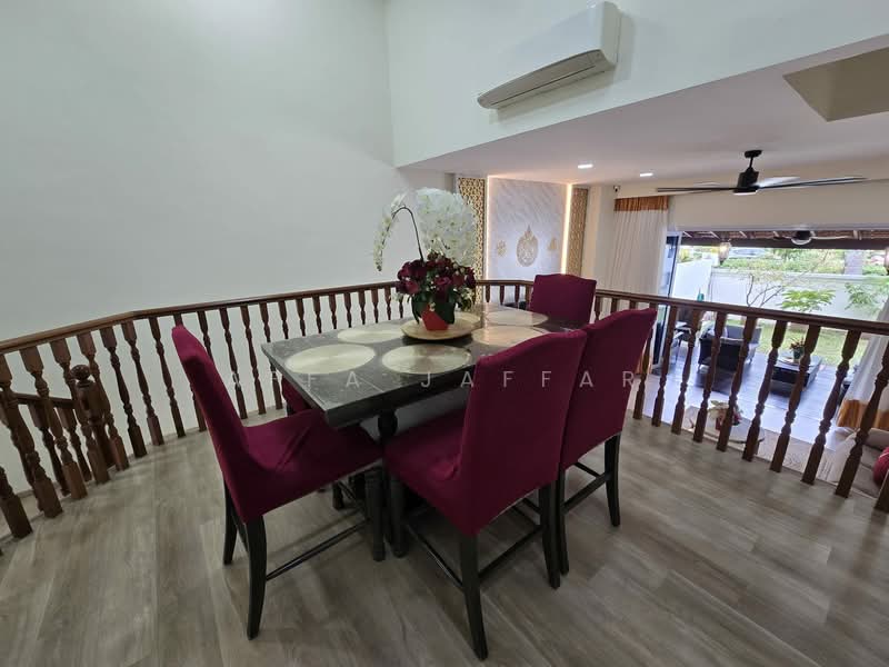 Loyang Villas Terraced House For Sale at S$ 2,650,000 | PropertyGuru Singapore - Dining Room