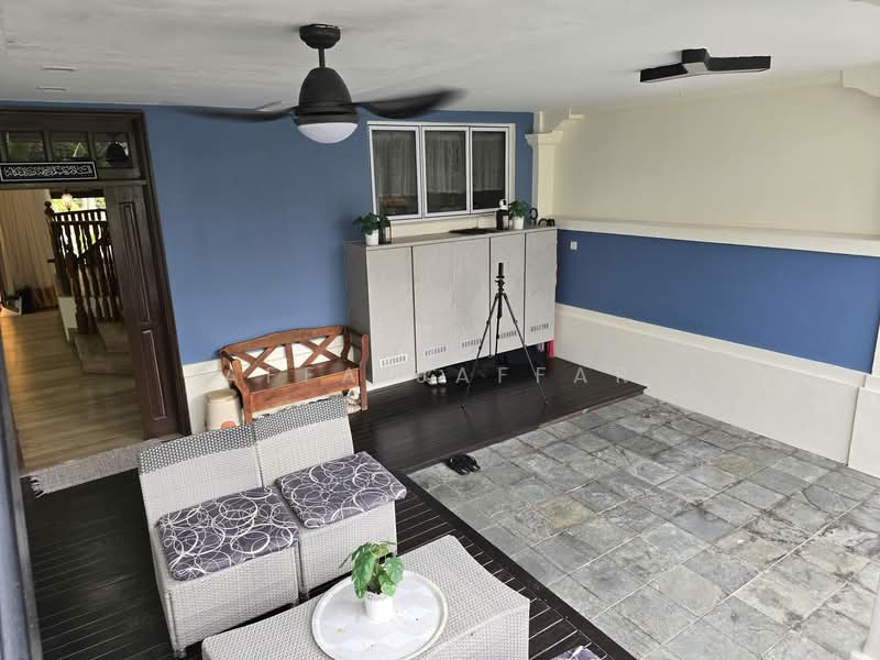 Loyang Villas Terraced House For Sale at S$ 2,650,000 | PropertyGuru Singapore - Exterior