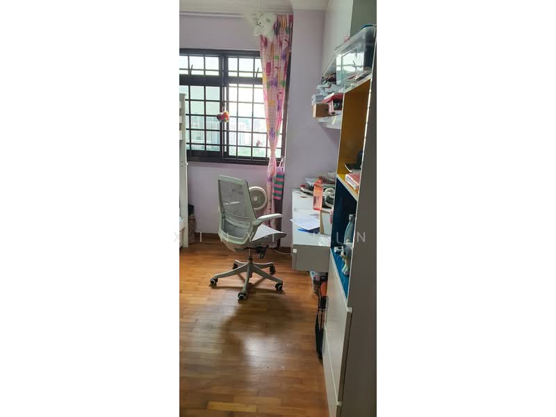 62 Lorong 4 Toa Payoh, 62 Lorong 4 Toa Payoh, 3 Bedrooms, 1,292 sqft, HDB Flat For Rent, by Xinyi Lin, 500093010 - Study - PropertyGuru.com.sg