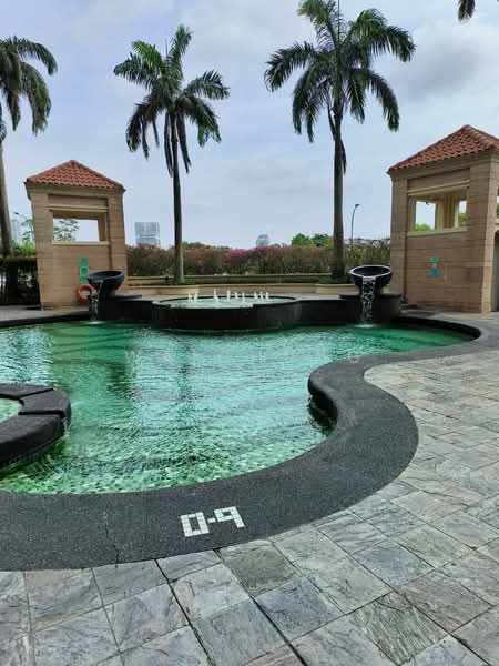 Pebble Bay Condominium For Sale at S$ 1,688,888 | PropertyGuru Singapore - Swimming Pool