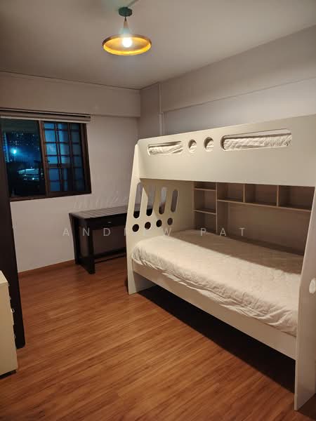 701 West Coast Road, 701 West Coast Road, 2 Bedrooms, 721 sqft, HDB Flat For Rent, by Andrew Pat, 500093020 - Bedroom - PropertyGuru.com.sg