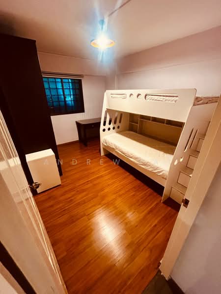 701 West Coast Road, 701 West Coast Road, 2 Bedrooms, 721 sqft, HDB Flat For Rent, by Andrew Pat, 500093020 - Bedroom - PropertyGuru.com.sg