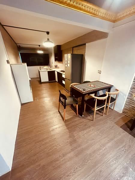 701 West Coast Road, 701 West Coast Road, 2 Bedrooms, 721 sqft, HDB Flat For Rent, by Andrew Pat, 500093020 - Kitchen - PropertyGuru.com.sg