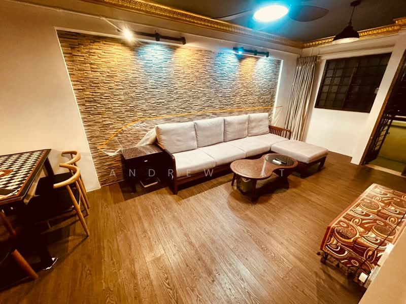 701 West Coast Road, 701 West Coast Road, 2 Bedrooms, 721 sqft, HDB Flat For Rent, by Andrew Pat, 500093020 - Living Room - PropertyGuru.com.sg