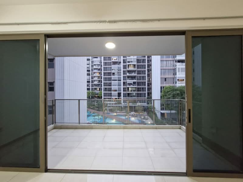 Kovan Regency, 38 Kovan Rise, 3 Bedrooms, 1,055 sqft, Condominium For Rent, by Ken Tay, 500093025 - Balcony - PropertyGuru.com.sg
