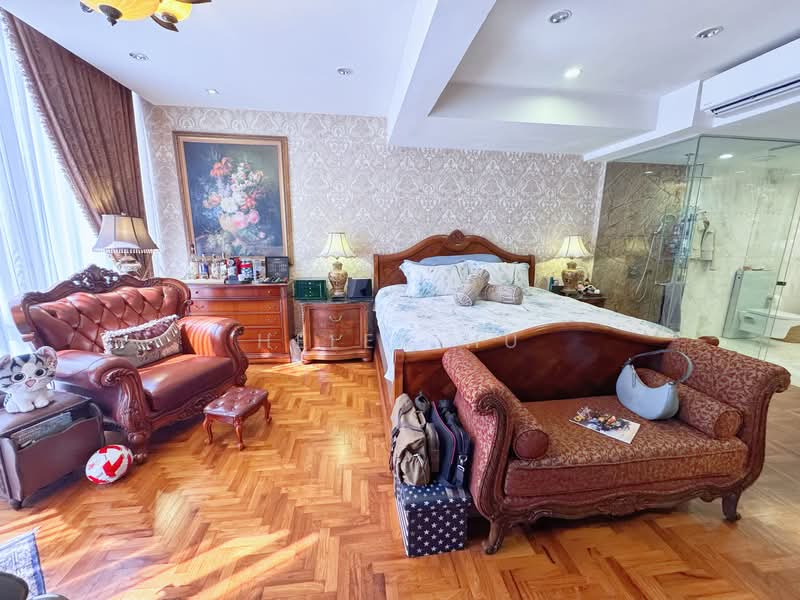 The Gardens At Gerald Cluster House For Sale at S$ 3,560,000 | PropertyGuru Singapore - Bedroom