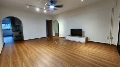 For Rent - 327 Ang Mo Kio Avenue 3