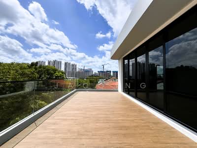 For Sale - Brand New Freehold Detached Near Henry Park Primary | 4-Car Parking | Spacious Bedrooms