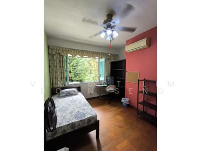 For Rent - Lakepoint Condo