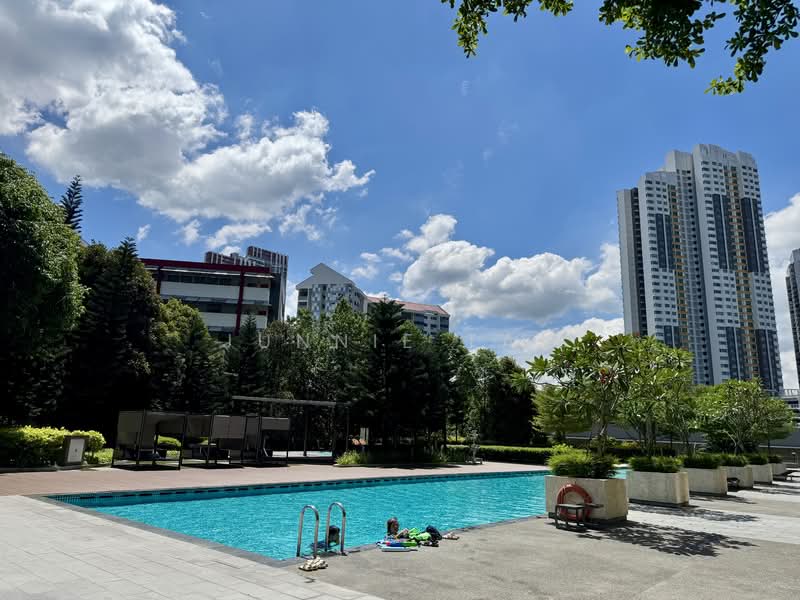 The Trilinq Condominium For Sale at S$ 2,700,000 | PropertyGuru Singapore - Condo ground