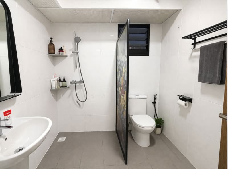 114B Alkaff Crescent HDB Flat For Sale at S$ 950,000 | PropertyGuru Singapore - Bathroom