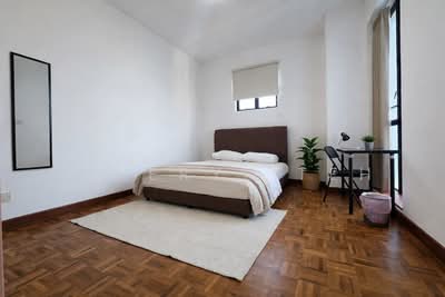 For Rent - Arthur Mansions