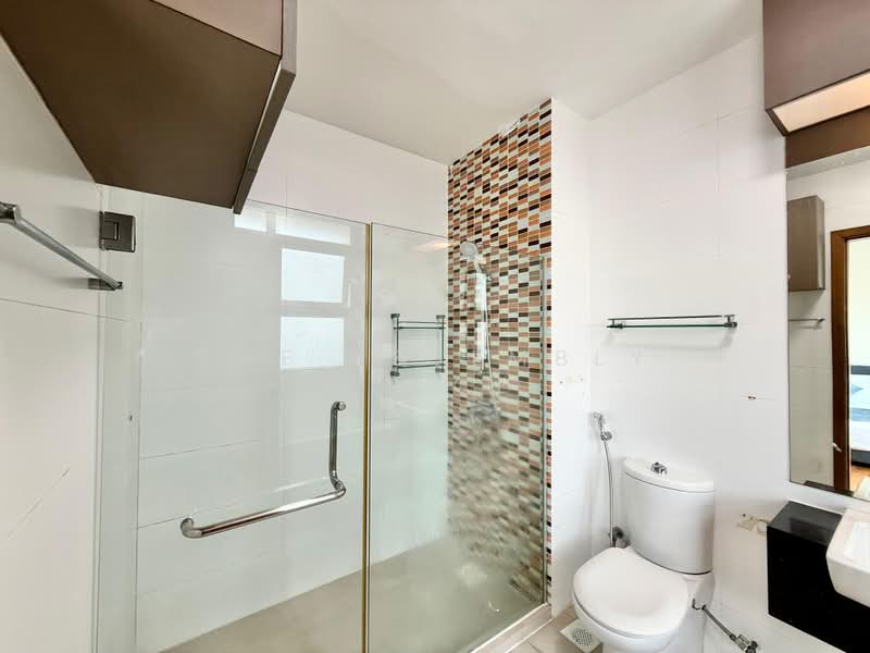 109H Highland Road, , Room Rental, 420 sqft, Terraced House For Rent, by Jovin - The Assembly Place, 500093090 - Master Bathroom 1 & 2 - PropertyGuru.com.sg