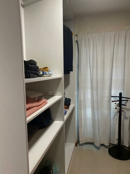 West Coast Gardens, 25 West Coast Place, Room Rental, 334 sqft, Terraced House For Rent, by Chew Jennifer, 500093091 - Interior - PropertyGuru.com.sg