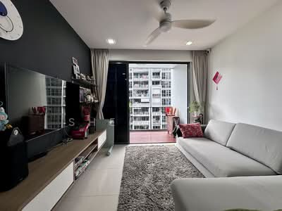 For Rent - Prive