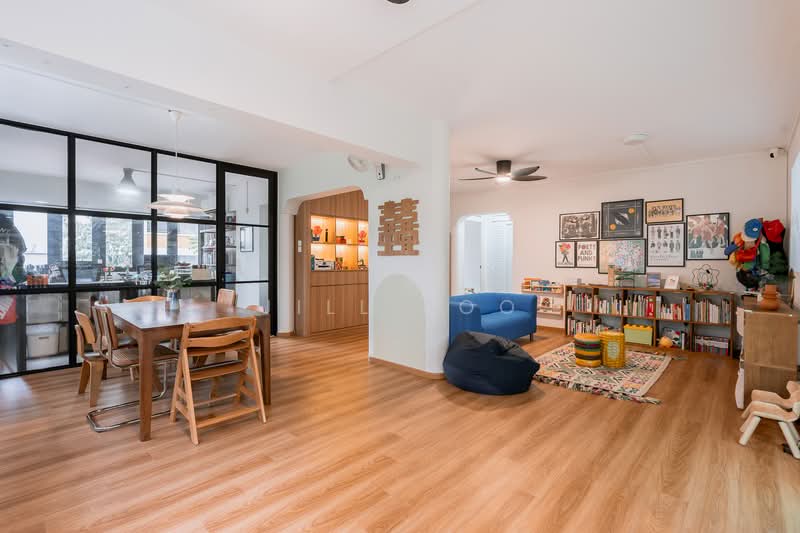 820 Yishun Street 81 HDB Flat For Sale at S$ 770,000 | PropertyGuru Singapore - Living Room