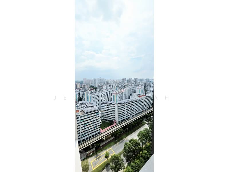 Sol Acres, 2 Choa Chu Kang Grove, 4 Bedrooms, 1,098 sqft, Executive Condominium For Sale, by Jesslyn Seah, 500093098 - Exterior - PropertyGuru.com.sg