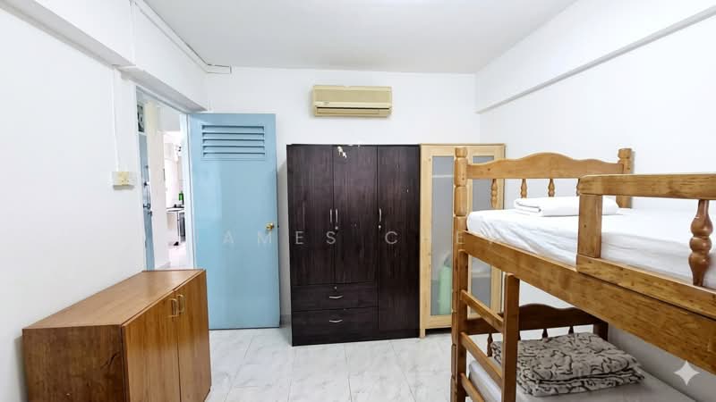 535 Jurong West Street 52, 535 Jurong West Street 52, 2 Bedrooms, 721 sqft, HDB Flat For Sale, by James Chew, 500093100 - Bedroom - PropertyGuru.com.sg