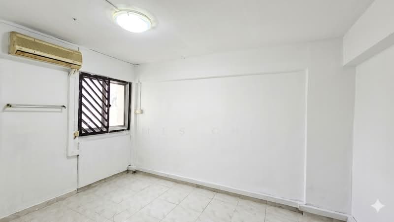 535 Jurong West Street 52, 535 Jurong West Street 52, 2 Bedrooms, 721 sqft, HDB Flat For Sale, by James Chew, 500093100 - Interior - PropertyGuru.com.sg