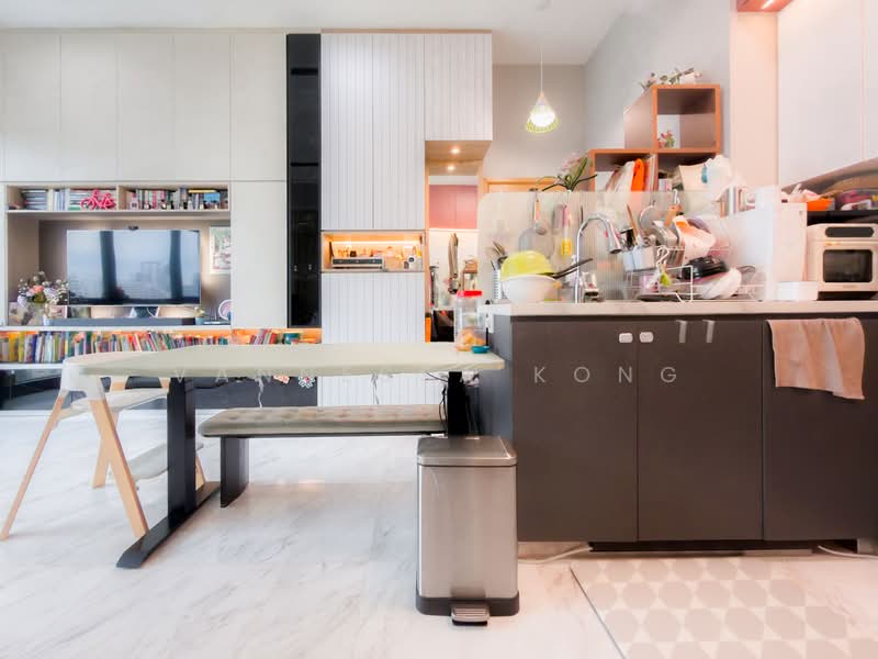 The Tennery Condominium For Sale at S$ 1,180,000 | PropertyGuru Singapore - Kitchen