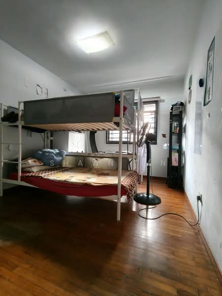 202A Compassvale Drive HDB Flat For Sale at S$ 865,888 | PropertyGuru Singapore - Bedroom