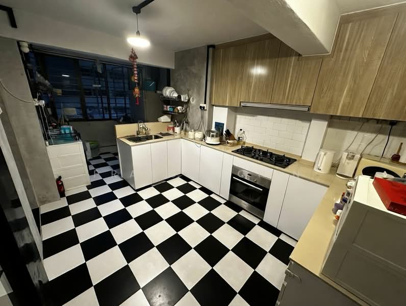 63 Marine Drive HDB Flat For Sale at S$ 680,000 | PropertyGuru Singapore - Kitchen