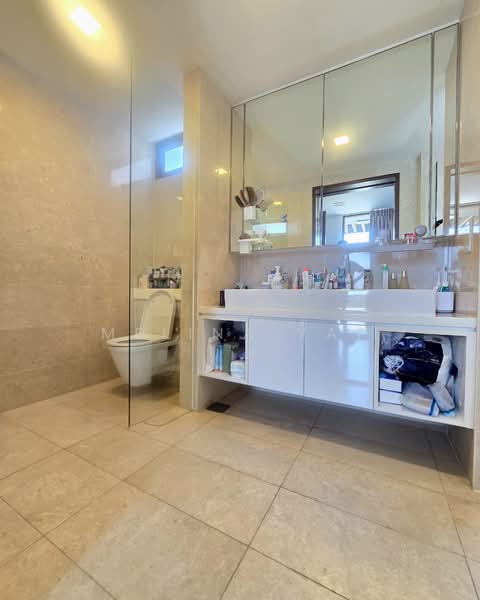 Archipelago Condominium For Sale at S$ 3,700,000 | PropertyGuru Singapore - Bathroom