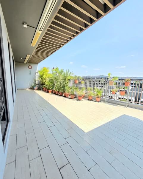 Archipelago Condominium For Sale at S$ 3,700,000 | PropertyGuru Singapore - Balcony