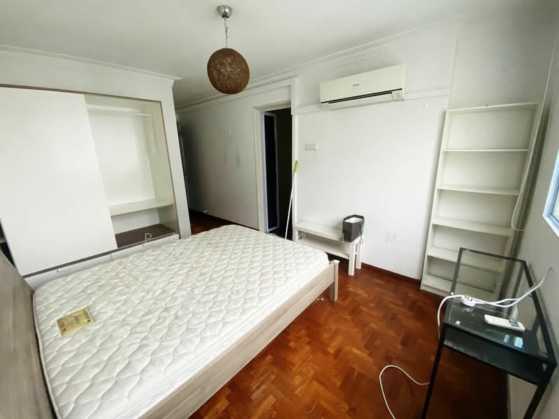 Blossom Mansions, 5 Lorong 37 Geylang, Studio, 200 sqft, Condominium For Rent, by Patrick Lim, 500093115 - Huge and Spacious Studio Apartment  - PropertyGuru.com.sg