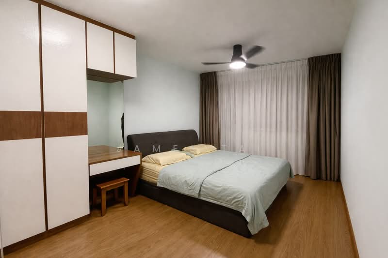 443C Bukit Batok West Avenue 8 HDB Flat For Sale at S$ 828,000 | PropertyGuru Singapore - Bedroom