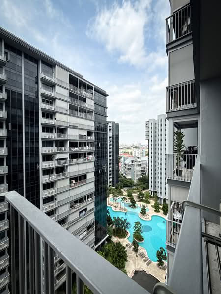 The Florence Residences Condominium For Sale at S$ 880,000 | PropertyGuru Singapore - Balcony